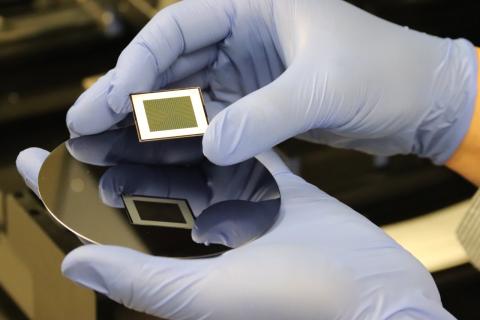 Bifacial Silicon Solar Cell